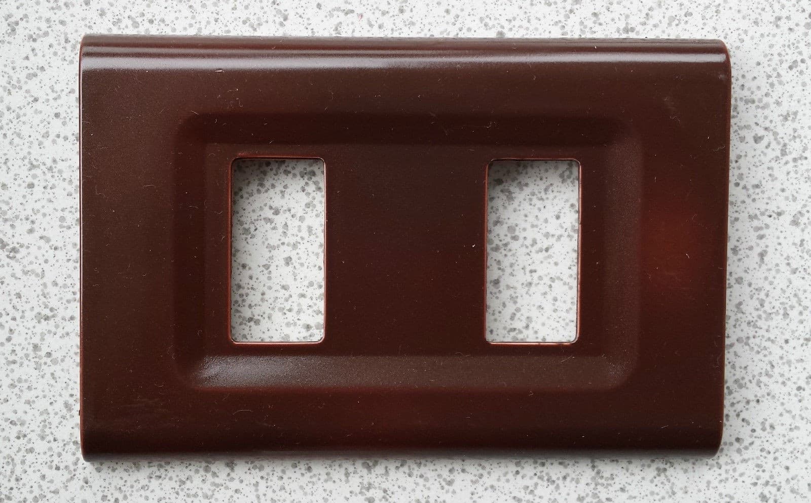 PLACCHETTE PLACCHE IN ABS SERIE MAGIC ELITE BTICINO COMPATIBILI COLOR COPRIPRESE - 73