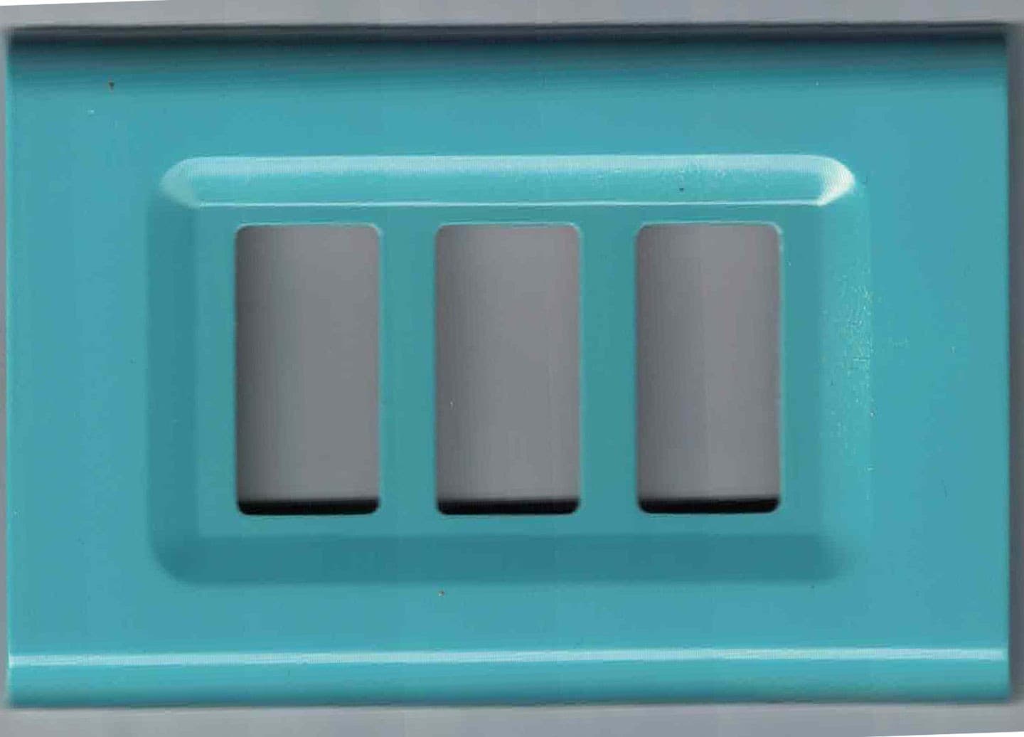 PLACCHETTE PLACCHE IN ABS SERIE MAGIC ELITE BTICINO COMPATIBILI COLOR COPRIPRESE - 96