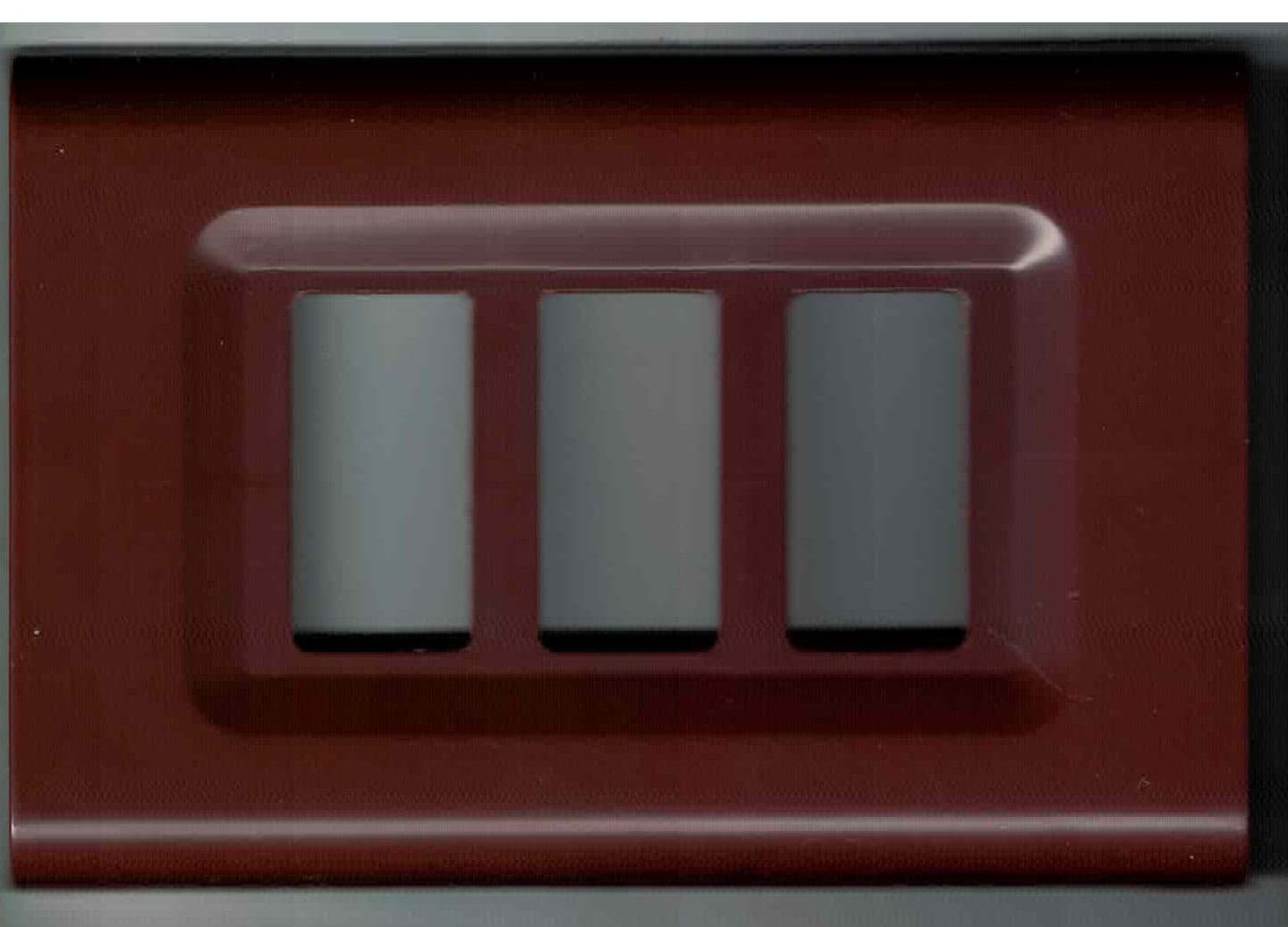 PLACCHETTE PLACCHE IN ABS SERIE MAGIC ELITE BTICINO COMPATIBILI COLOR COPRIPRESE - 97