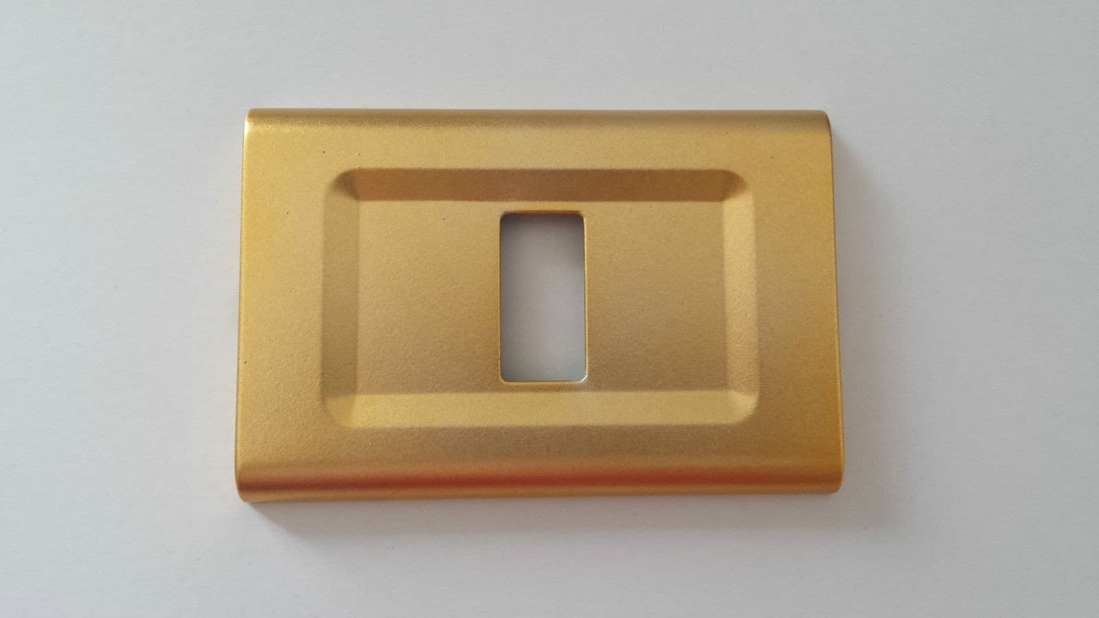 PLACCHETTE PLACCHE IN ABS SERIE MAGIC ELITE BTICINO COMPATIBILI COLOR COPRIPRESE - 21