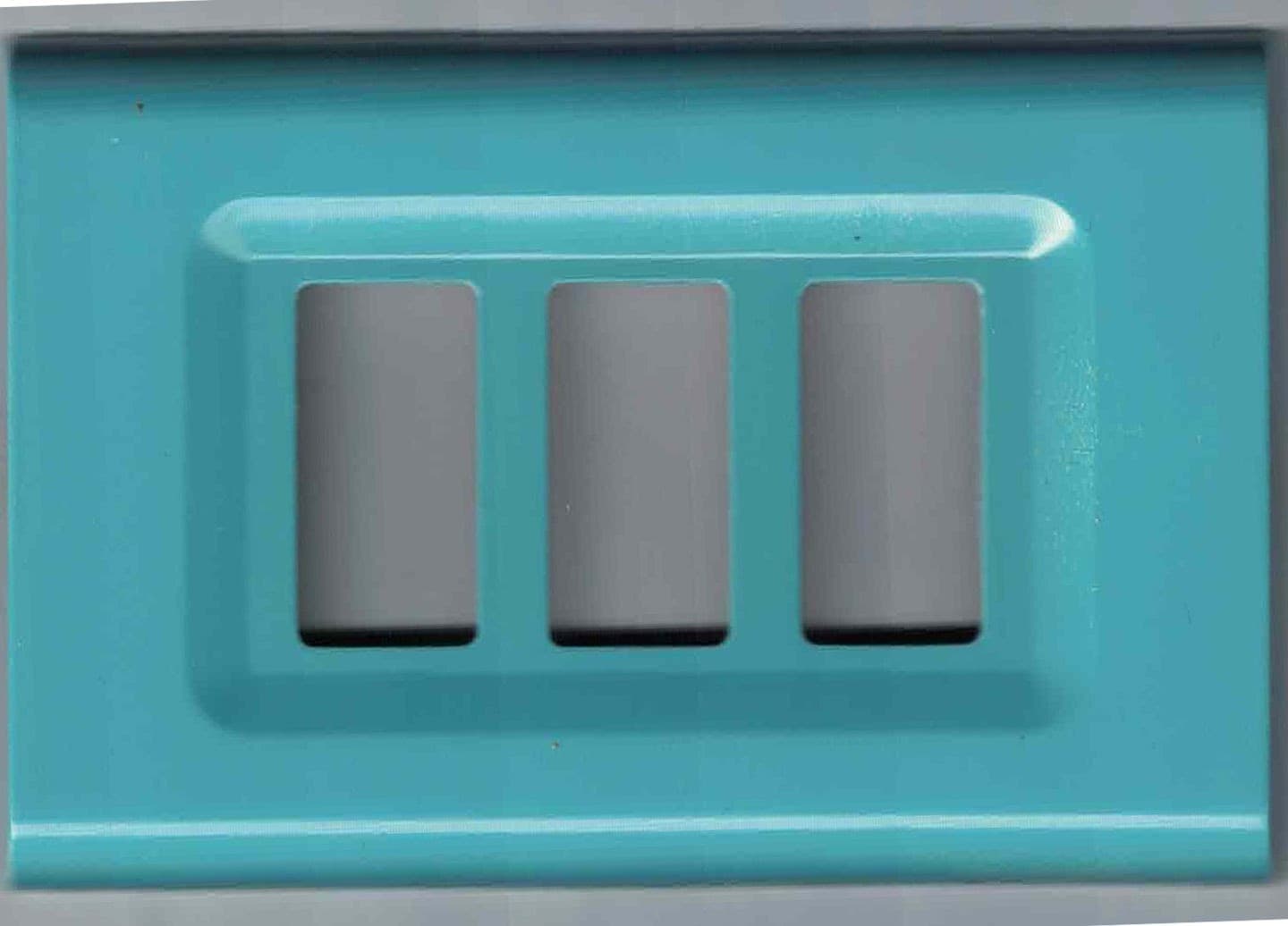 PLACCHETTE PLACCHE IN ABS SERIE MAGIC ELITE BTICINO COMPATIBILI COLOR COPRIPRESE - 32
