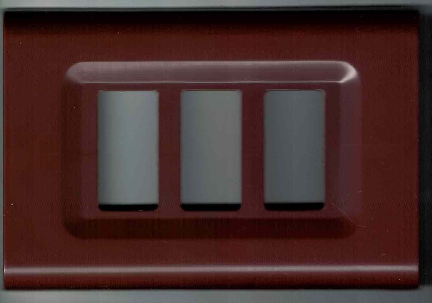 PLACCHETTE PLACCHE IN ABS SERIE MAGIC ELITE BTICINO COMPATIBILI COLOR COPRIPRESE - 36