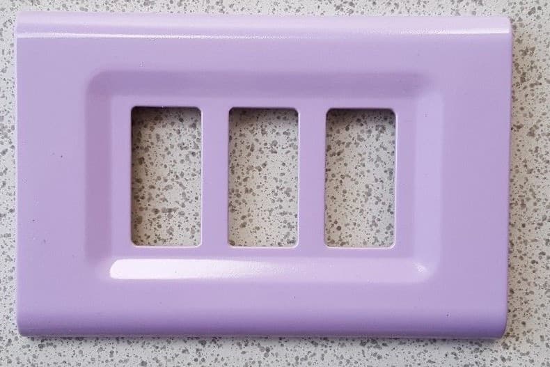 PLACCHETTE PLACCHE IN ABS SERIE MAGIC ELITE BTICINO COMPATIBILI COLOR COPRIPRESE - 51