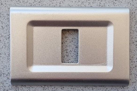 PLACCHETTE PLACCHE IN ABS SERIE MAGIC ELITE BTICINO COMPATIBILI COLOR COPRIPRESE - 52