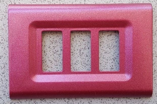 PLACCHETTE PLACCHE IN ABS SERIE MAGIC ELITE BTICINO COMPATIBILI COLOR COPRIPRESE - 53