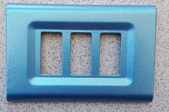 PLACCHETTE PLACCHE IN ABS SERIE MAGIC ELITE BTICINO COMPATIBILI COLOR COPRIPRESE - 54