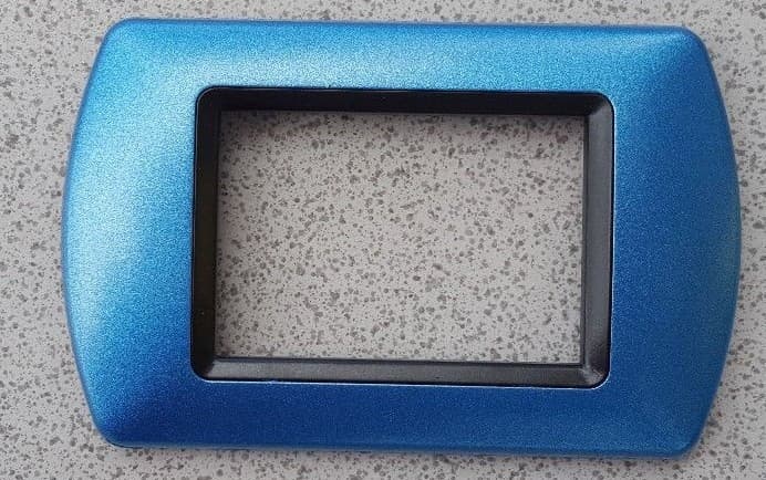 PLACCHETTE PLACCHE IN ABS COMPATIBILI PER SERIE LIVING INTERNATIONAL PLACCA - 95