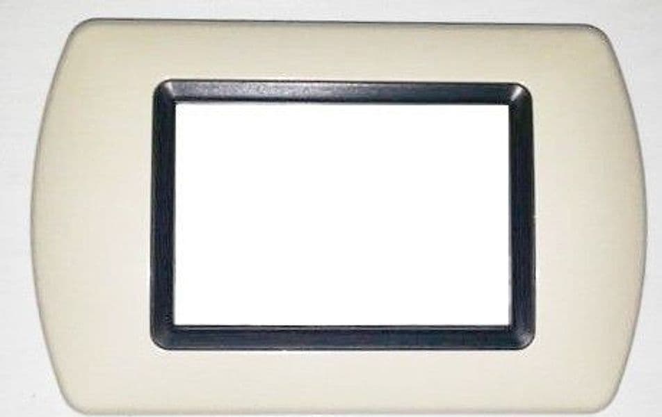 PLACCHETTE PLACCHE IN ABS COMPATIBILI PER SERIE LIVING INTERNATIONAL PLACCA - 52
