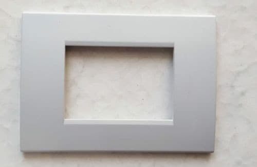 PLACCHETTE PLACCHE IN ABS PER SERIE MATIX BTICINO COMPATIBILE 3 4 6 MODULI COLOR - 76
