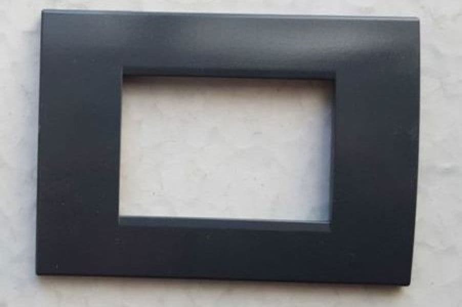PLACCHETTE PLACCHE IN ABS PER SERIE MATIX BTICINO COMPATIBILE 3 4 6 MODULI COLOR - 44