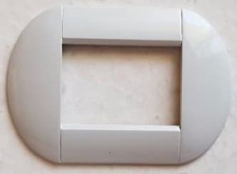 PLACCA PLACCHE PLACCHETTE COMPATIBILI LIVING INTERNATIONAL LIGHT BOMBATE BTICINO - 4
