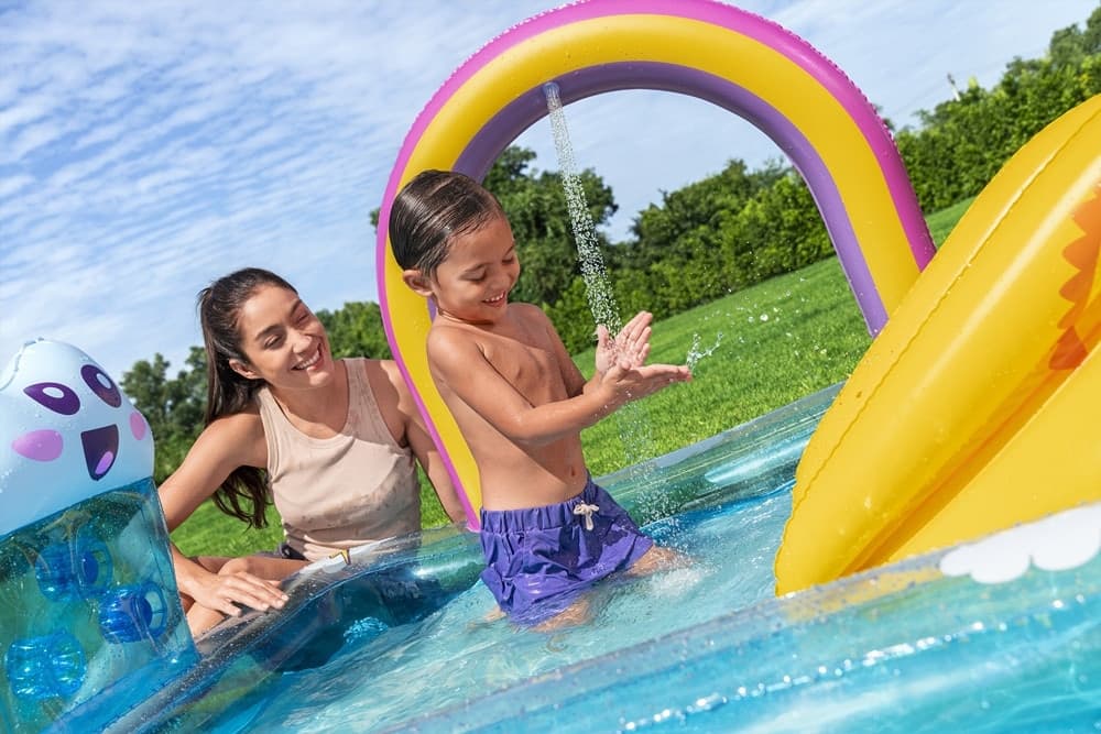 CENTRO GIOCHI ACQUATICO PISCINA GONFIABILE BAMBINI CON SCIVOLO SPRUZZATORE ARCOBALENO 53174 - 4