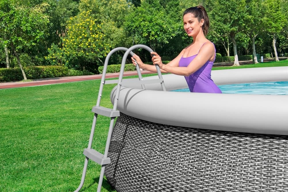 SCALA DA PISCINA FUORI TERRA 84CM SCALETTA SICUREZZA 2 GRADINI PLASTICA RESISTENTE 58430 - 3