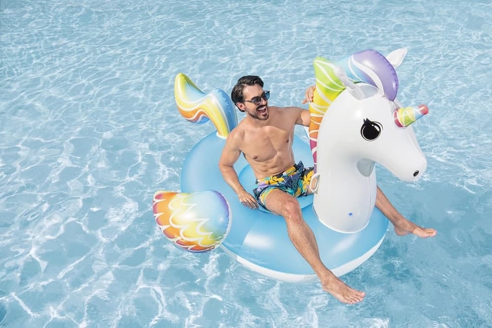 CAVALCABILE GONFIABILE DA PISCINA A FORMA DI UNICORNO GIGANTE 224X164CM MANIGLIE 41113 - 5