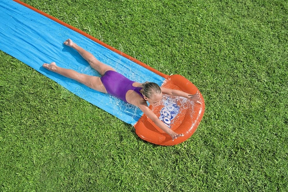 SCIVOLO ACQUATICO GONFIABILE MONOPOSTO 488 CM CON SPRUZZATORI D'ACQUA PER GIARDINO 52477 - 7