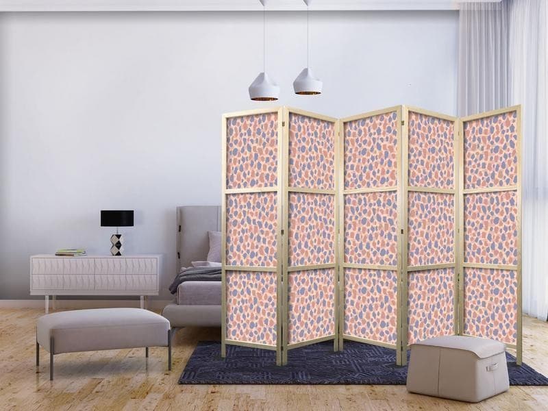 Paravento giapponese - Giraffe Pattern - Colorful Animal Pattern in Blue-Pink Spots - 2