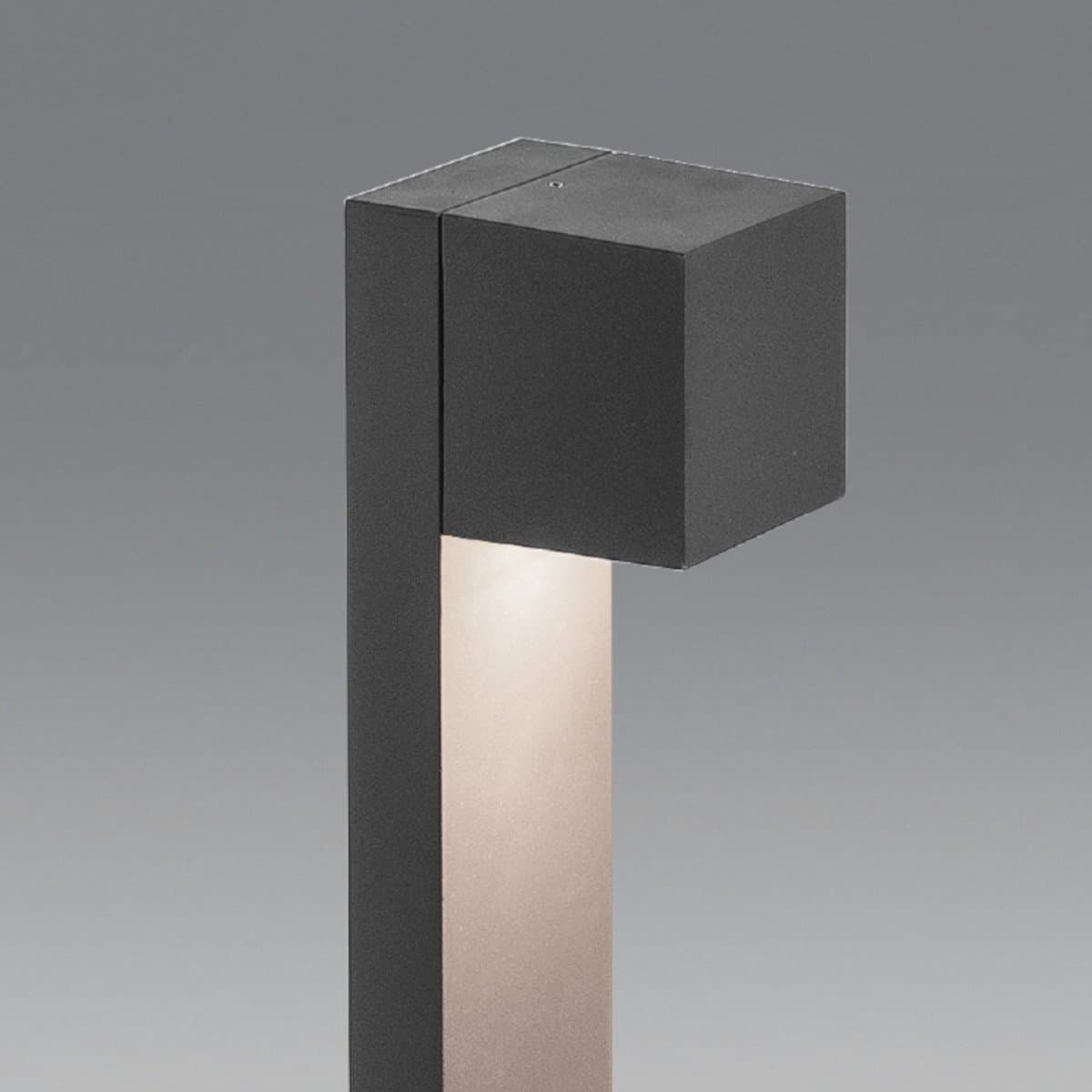 Lampioncino moderno Gea Led GES2312 LED IP65 80H alluminio antracite monoemissione - 2