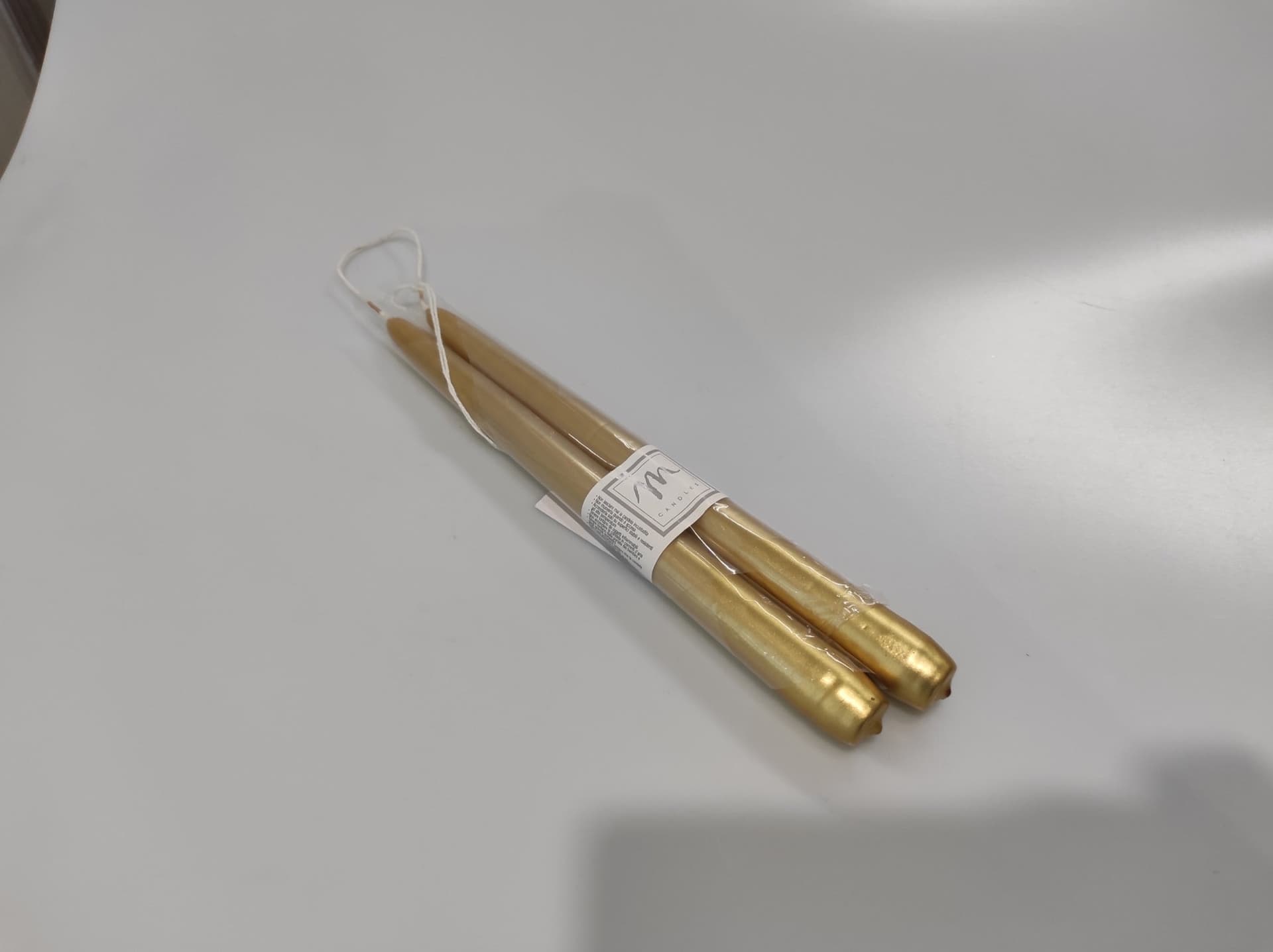 Candele a stelo "Lucide" in cera color Oro metallic da 29 cm, confezione da 2 pezzi - 2