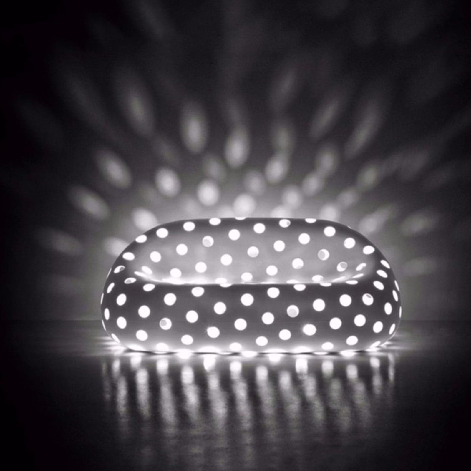 Salottino in polietilene moderno con luci "Airball" per giardino e veranda "Made in Italy" - 8