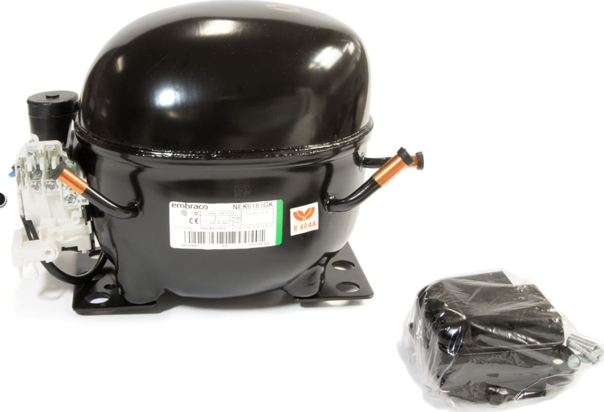 Compressore frigorifero / congela  embraco nek6181gk - gas  r404a - mhbp 7,28cc - 2