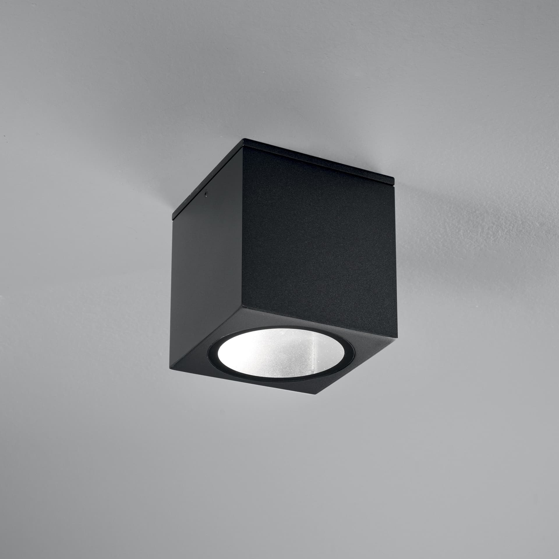 Lampada plafoniera per esterni Quadrata disponibile in 3 varianti IP54 - 5