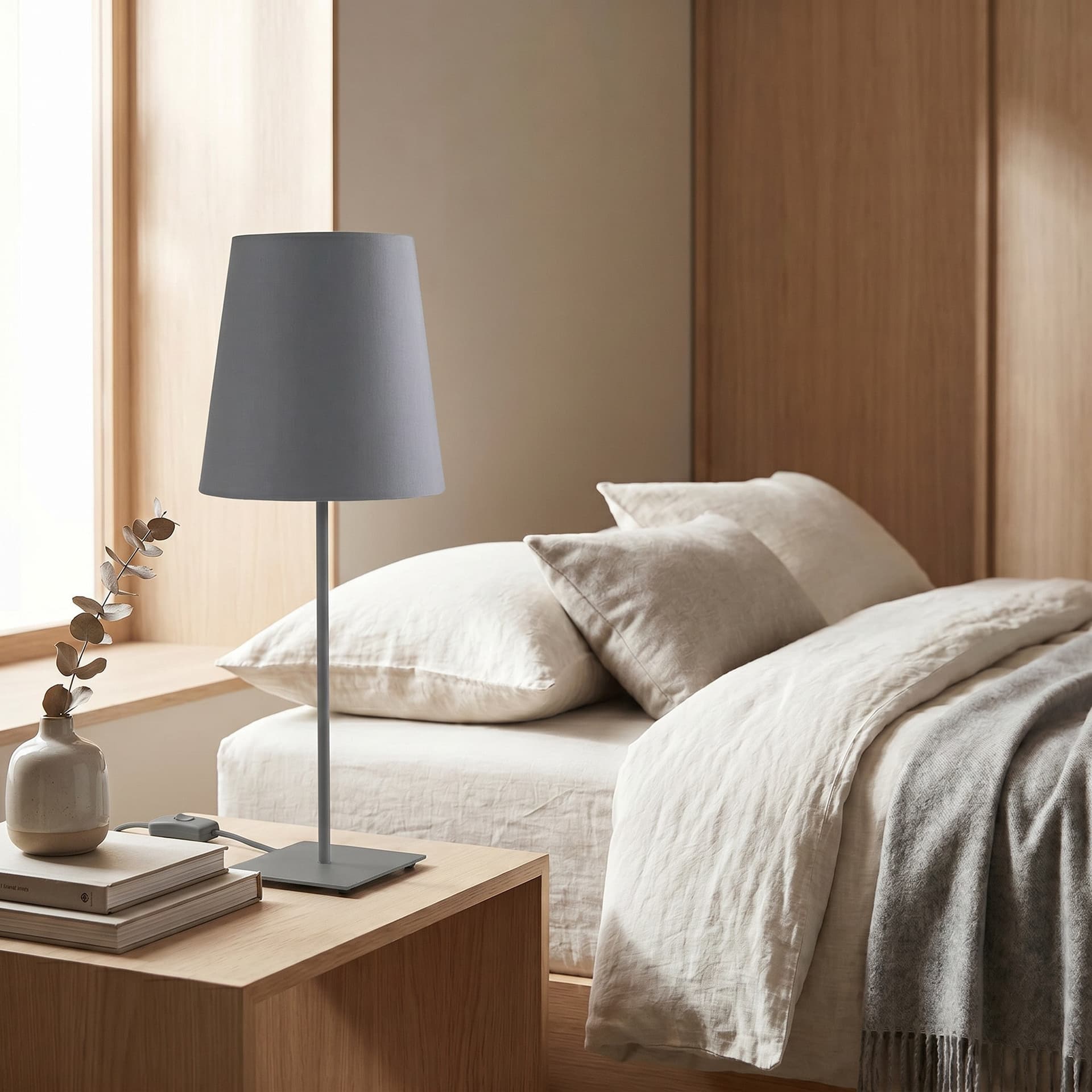 Lampada adatta per scrivanie di camere e uffici Disponibile in 3 varianti Lume da Tavolo E27 - 7