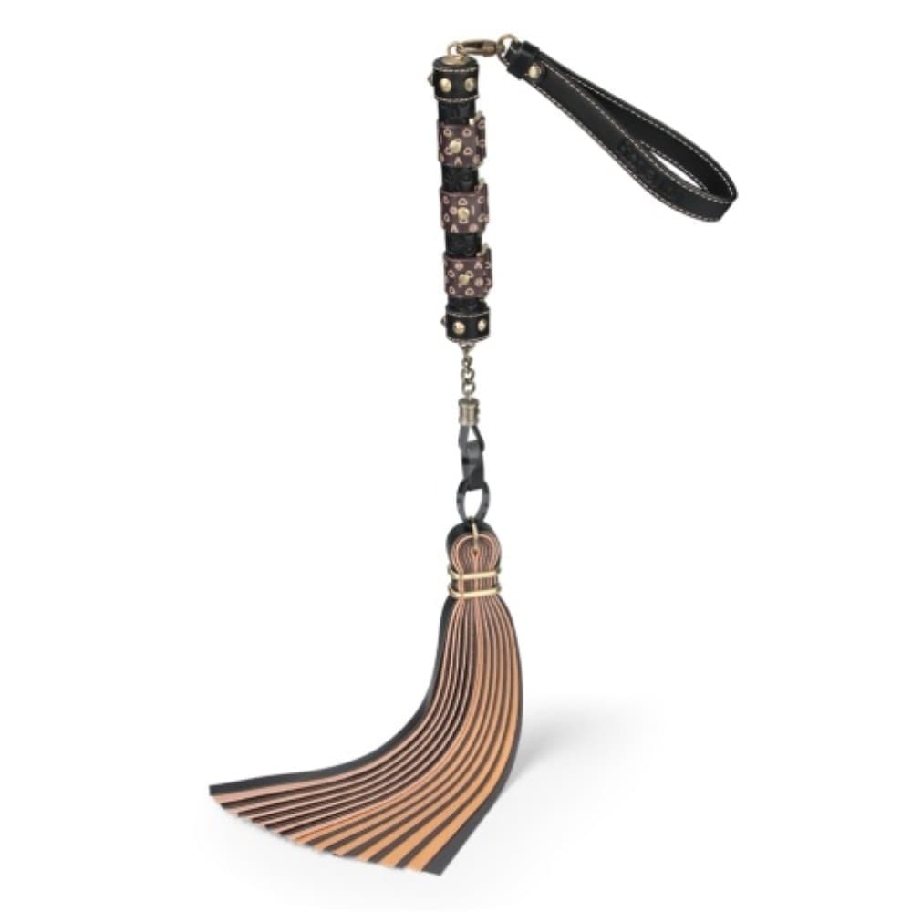 Rebellion Reign Flogger – Design raffinato e materiali di qualità - 4