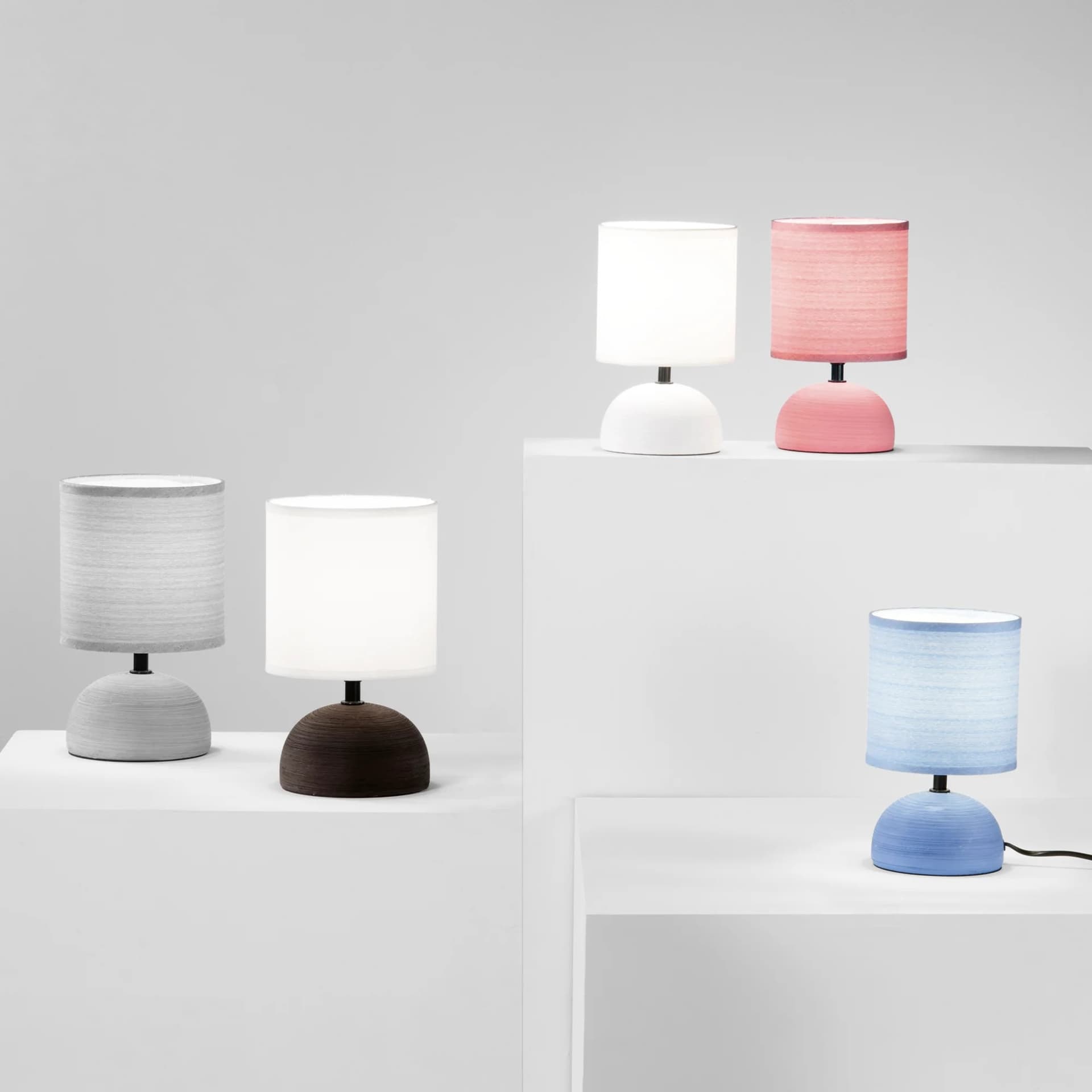 Lume da comodino moderno in ceramica e tela in 5 varianti 1XE14 - 17
