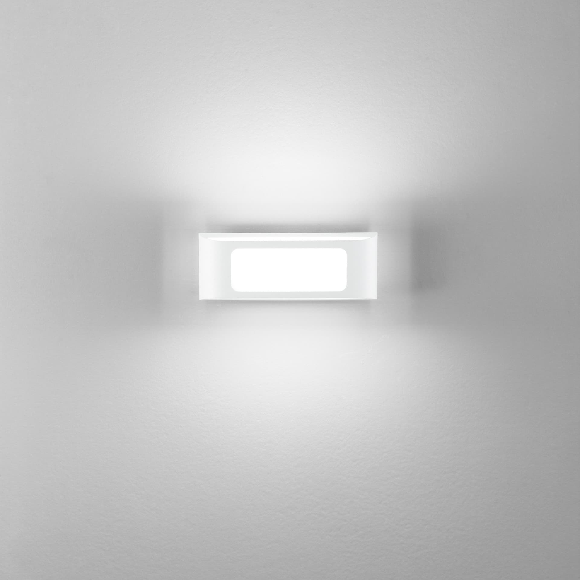 Applique da Esterno Moderna 12W 3 Varianti - 8