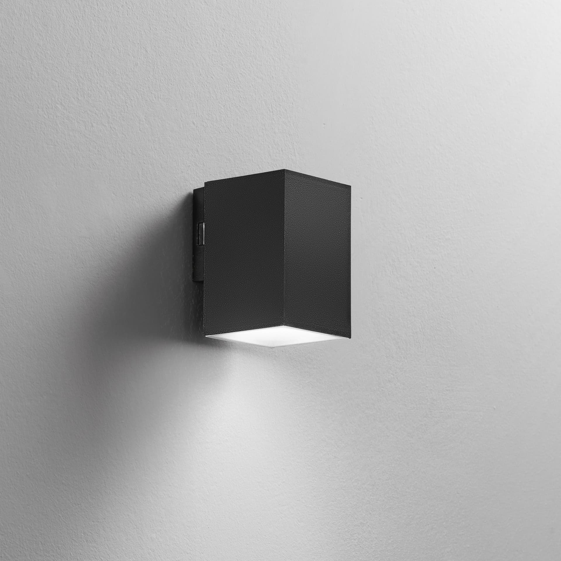 Applique de Esterno Moderna LED Bianco o Nero - 8