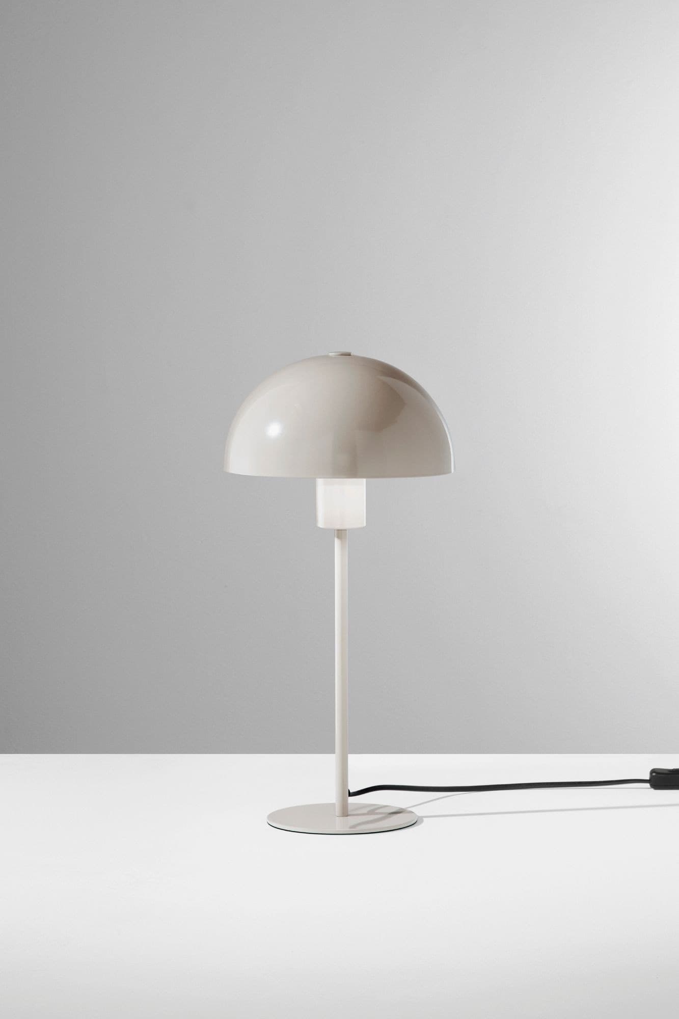 Lampada in metallo design moderno e stiloso disponibile in 5 varianti  1XE27 - 18