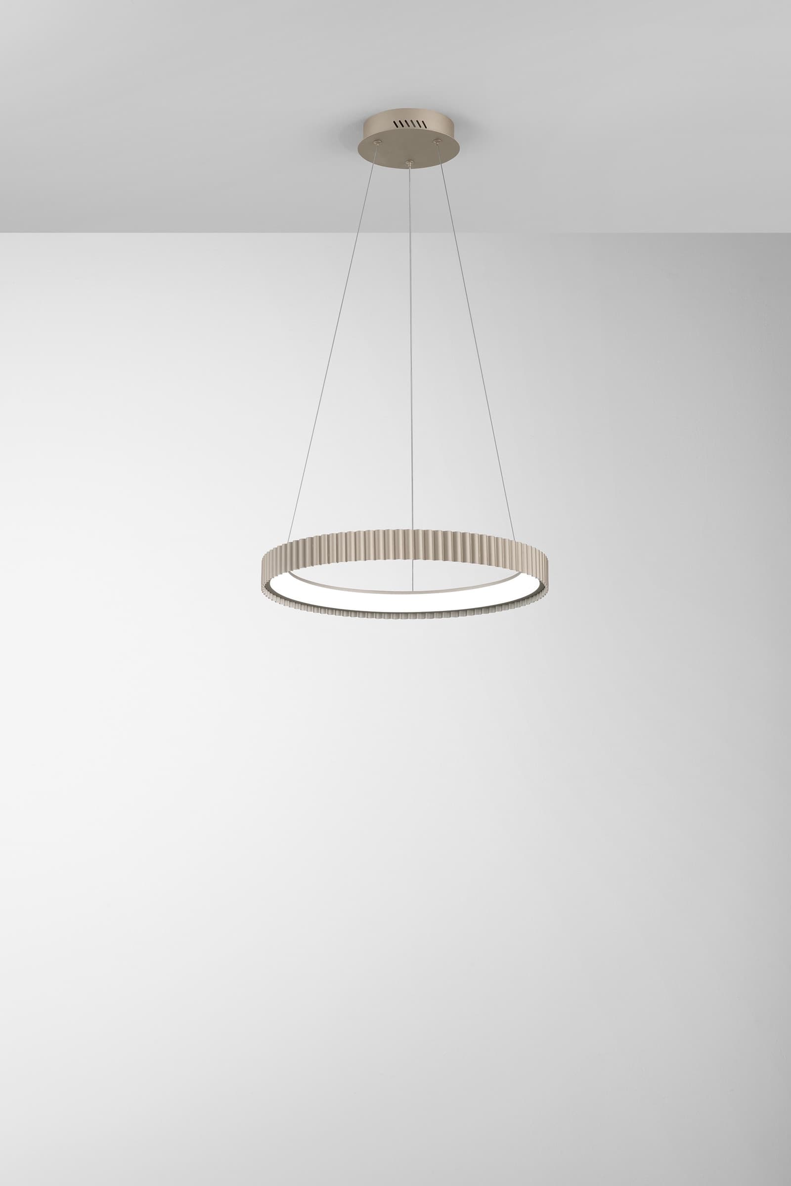 Sospensione LED 40W in metallo Illuminazione moderna Disponibile in 3 varianti - 5