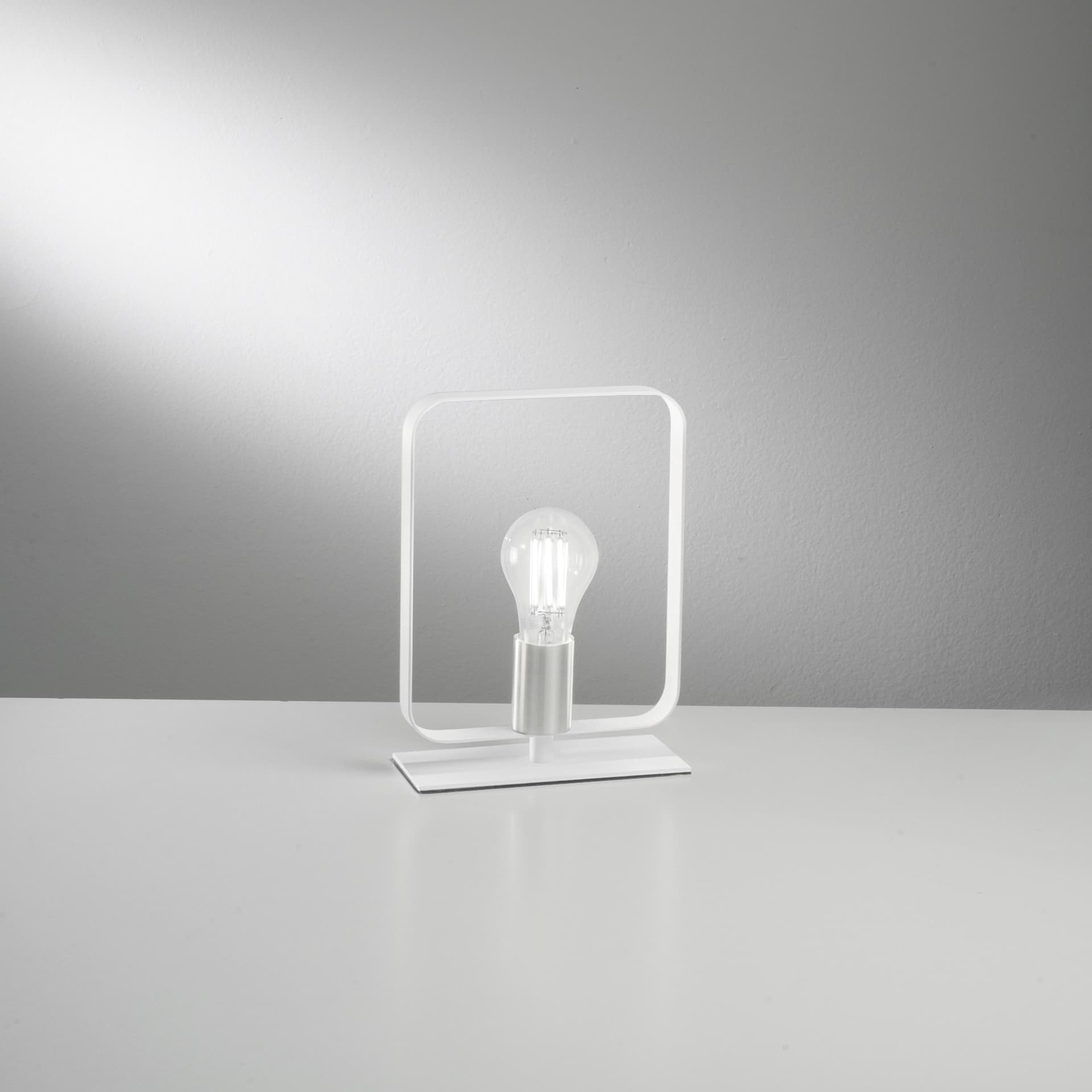 Lampada da tavolo in bianco e nickel Design quadrato elegante per comodino e salotto - 5