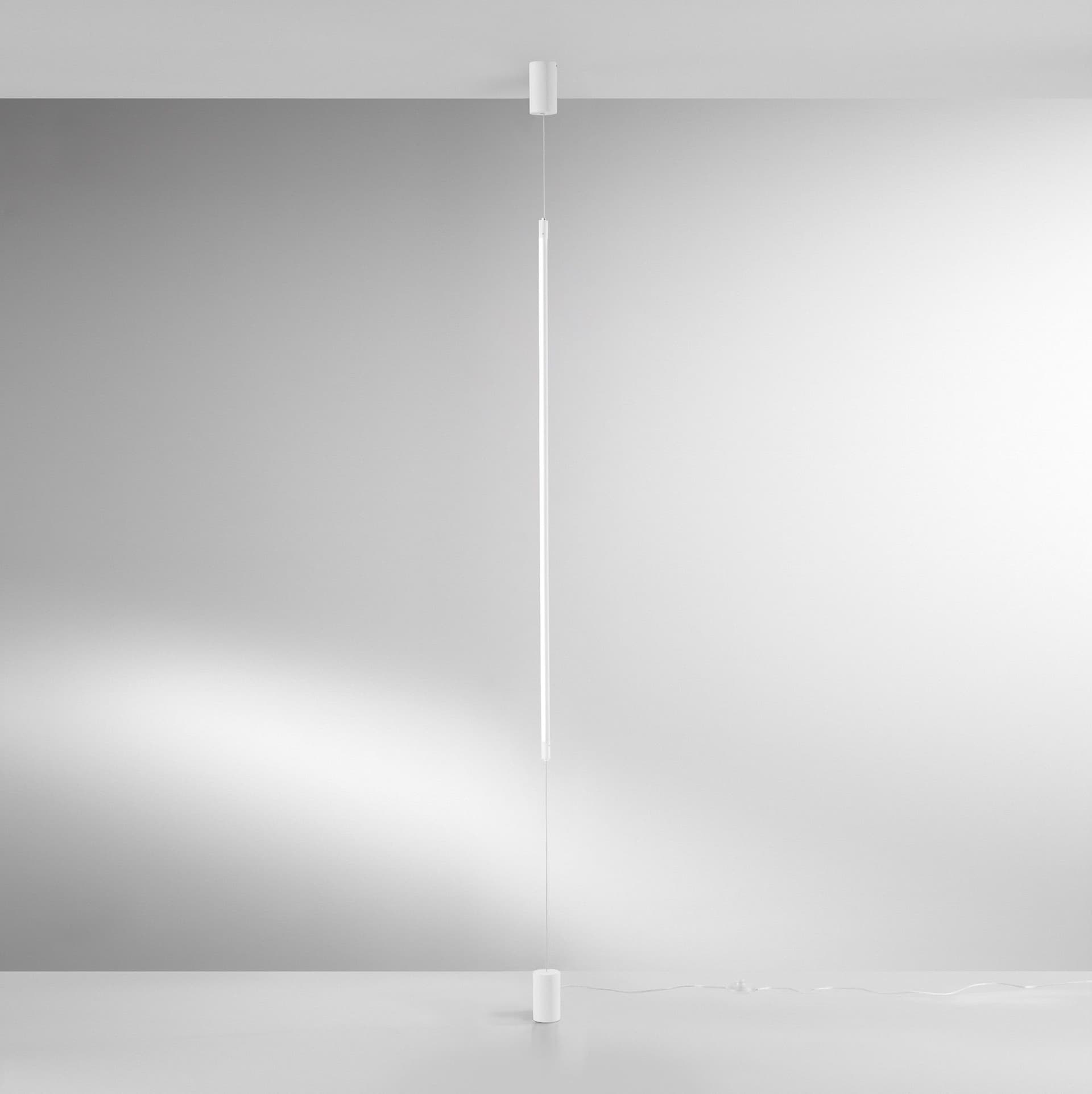 Lampada piantana da terra Disponibile in 3 varianti Design verticale 15W - 10