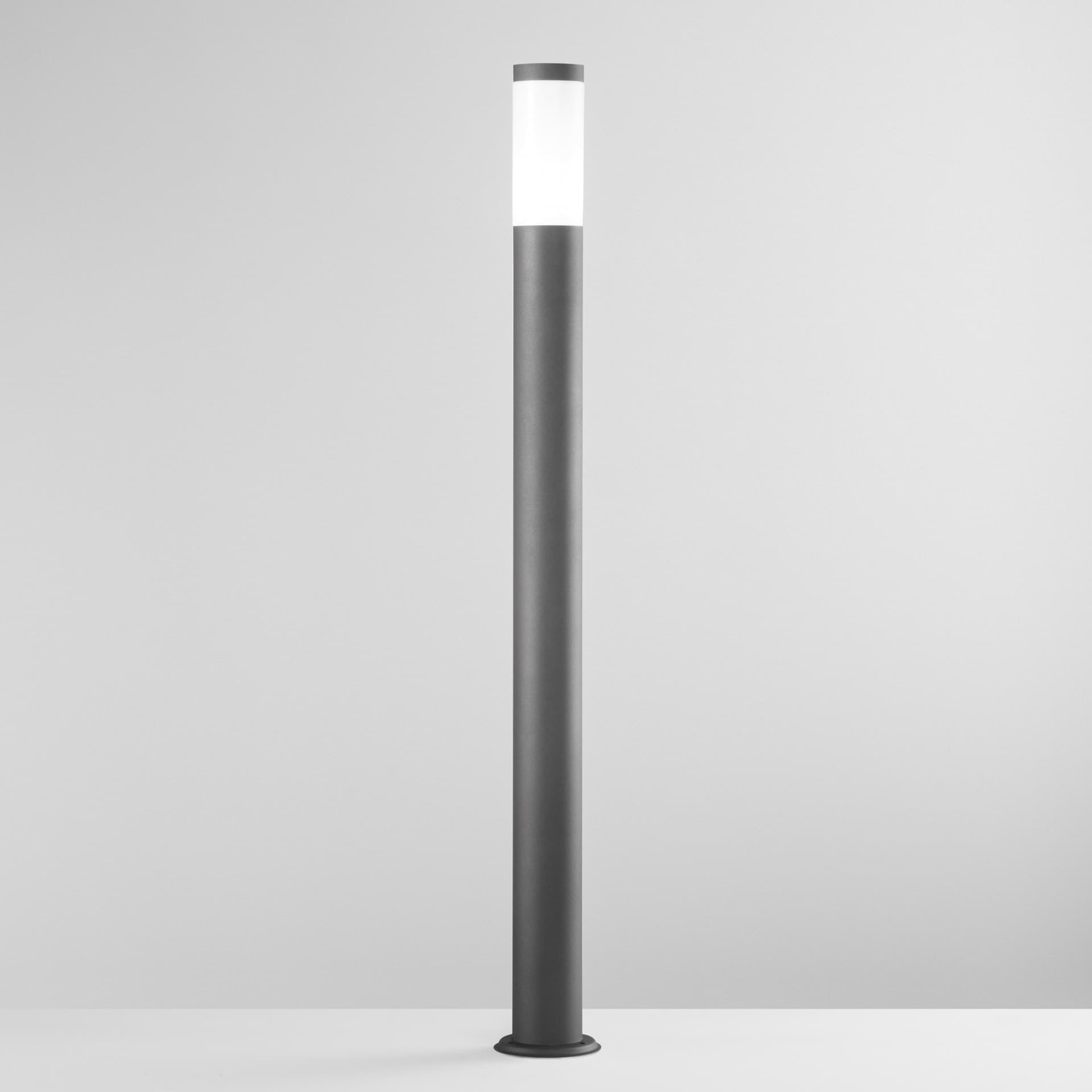 Paletto per illuminazione esterna H110CM Disponibile in 3 varianti IP44 - 5