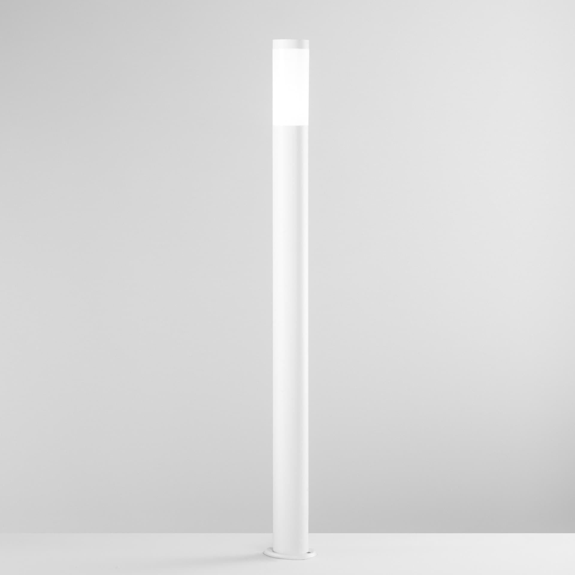 Paletto per illuminazione esterna H110CM Disponibile in 3 varianti IP44 - 9