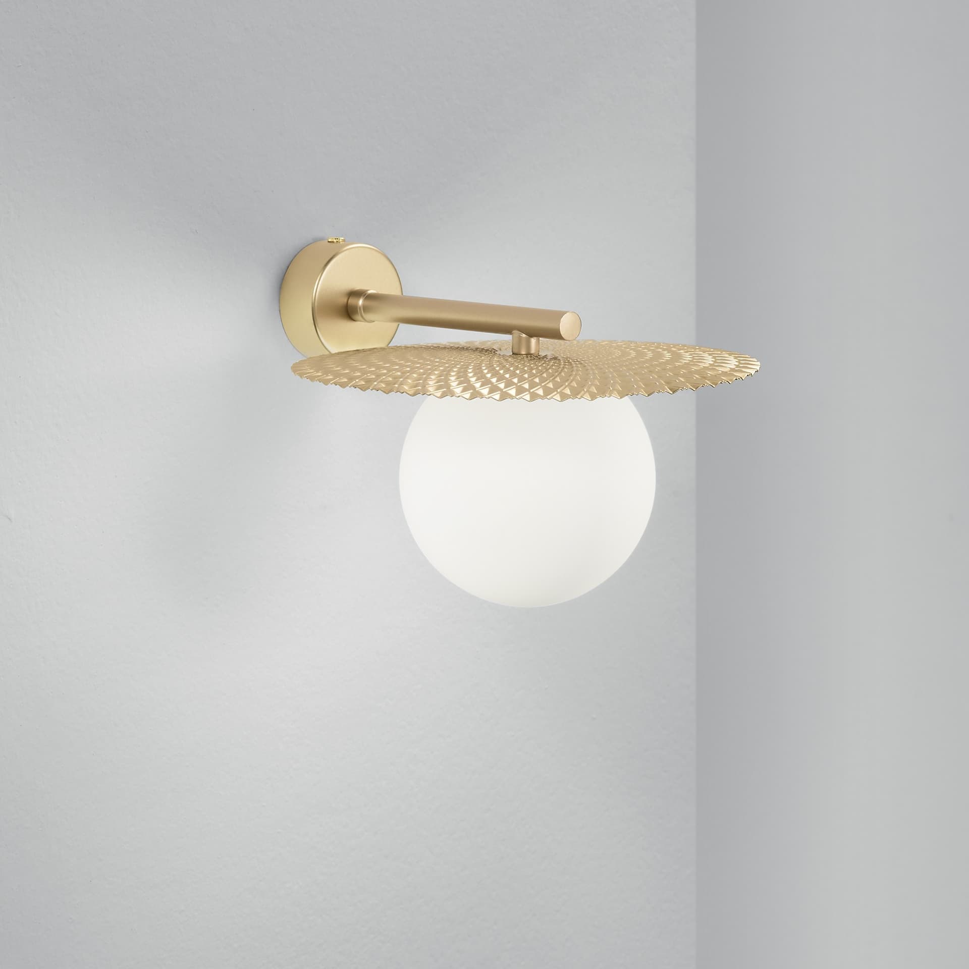 Applique Moderna in Oro o Nero G9 - 5