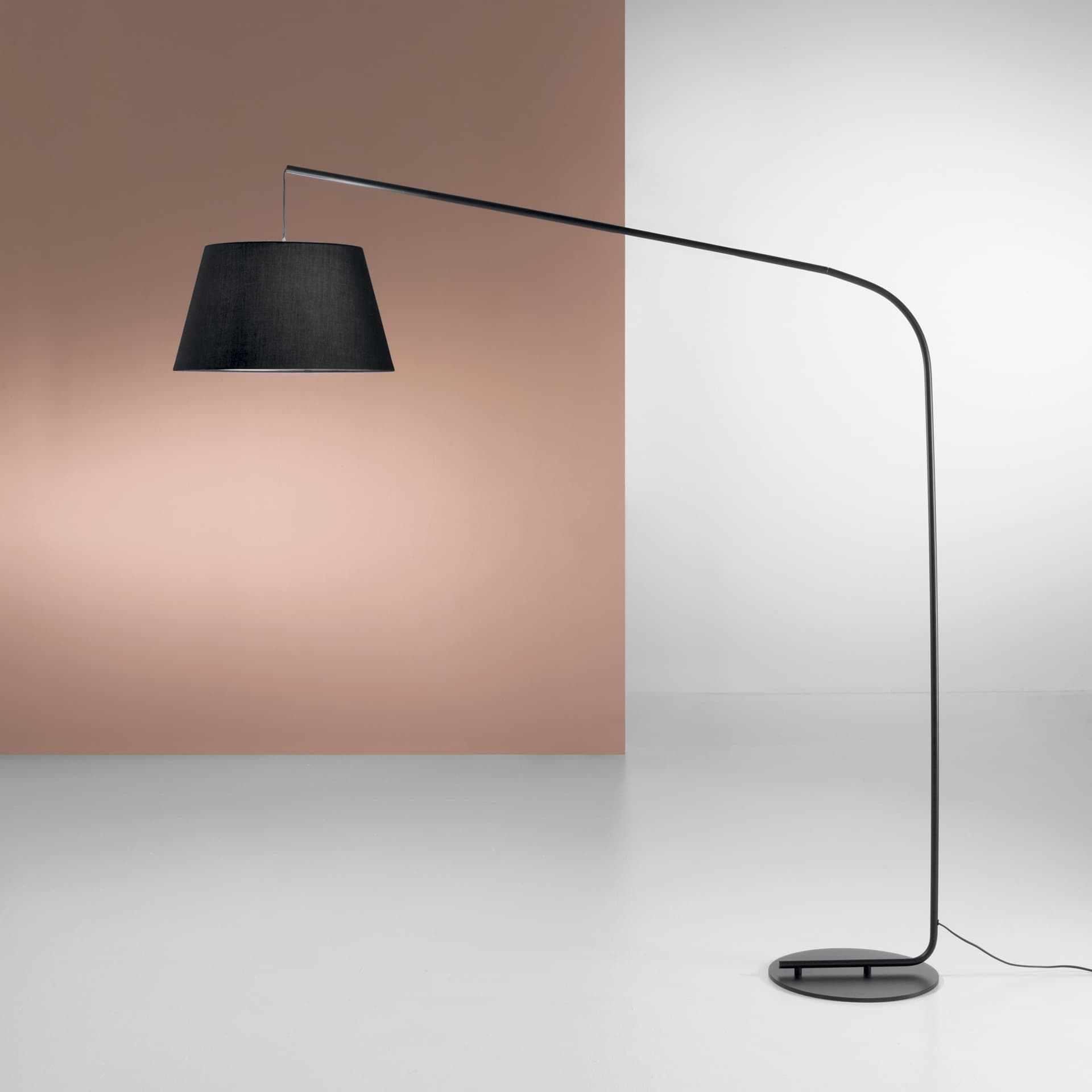PIANTANA ENJOY NERA 1XE27 150X45X180CM - 2