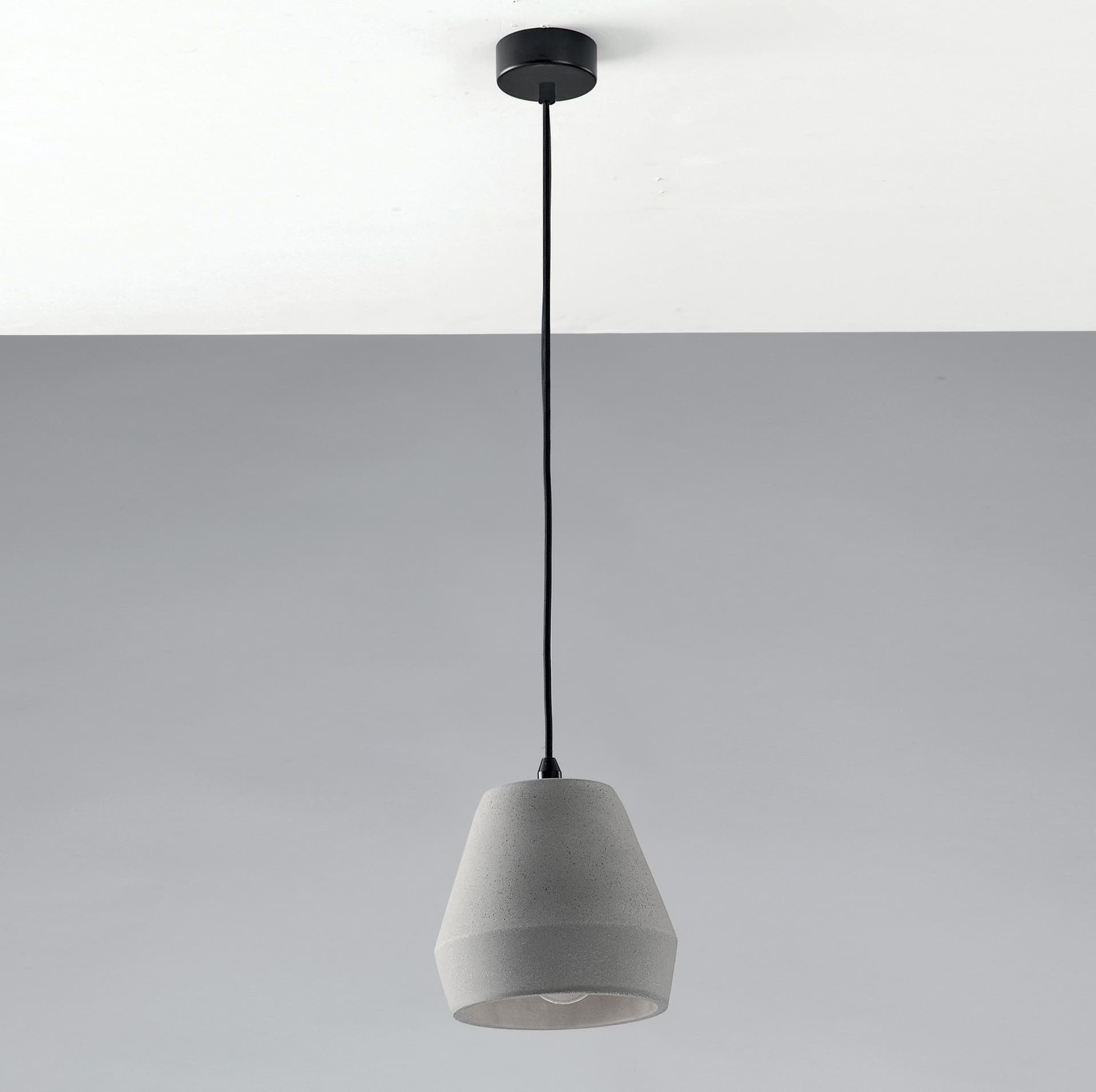 SOSPENSIONE ANDO FORMA GEOMETRICA GRIGIA 1XE27 18X150CM - 2