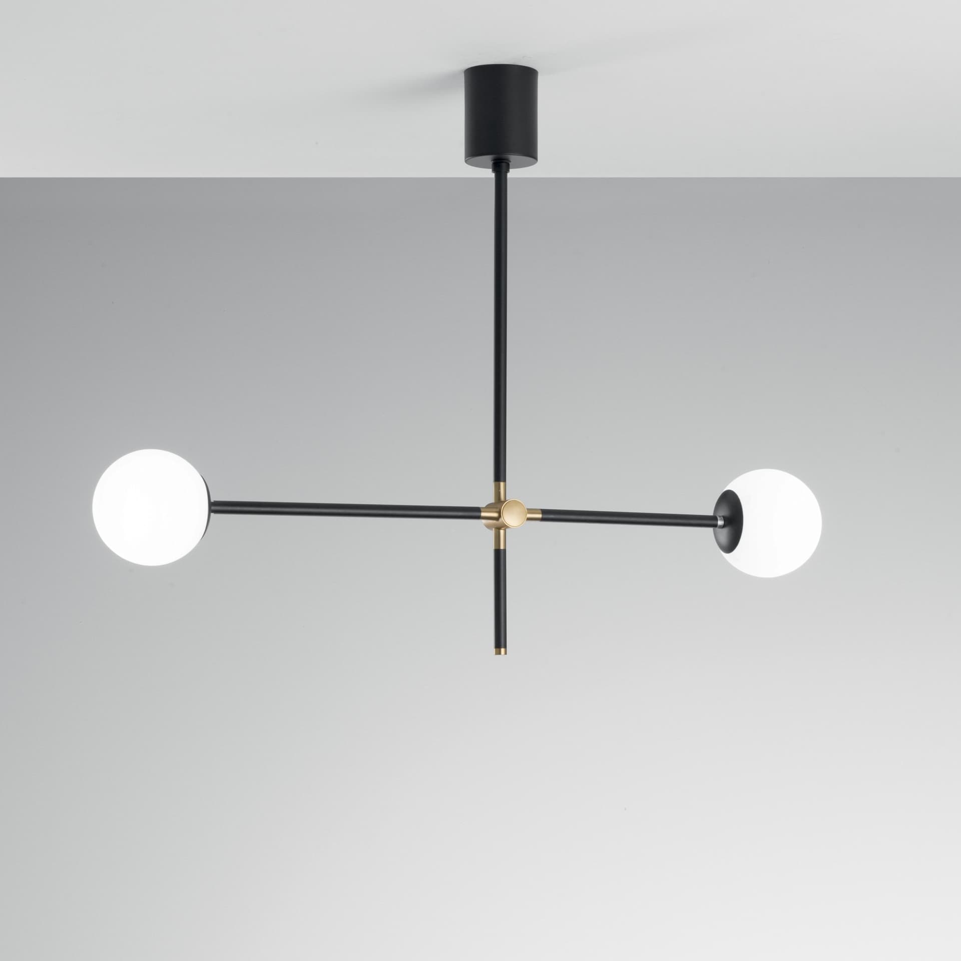SOSPENSIONE ANTITESI NERA/ORO 2XE14 91X18X73,6CM - 2