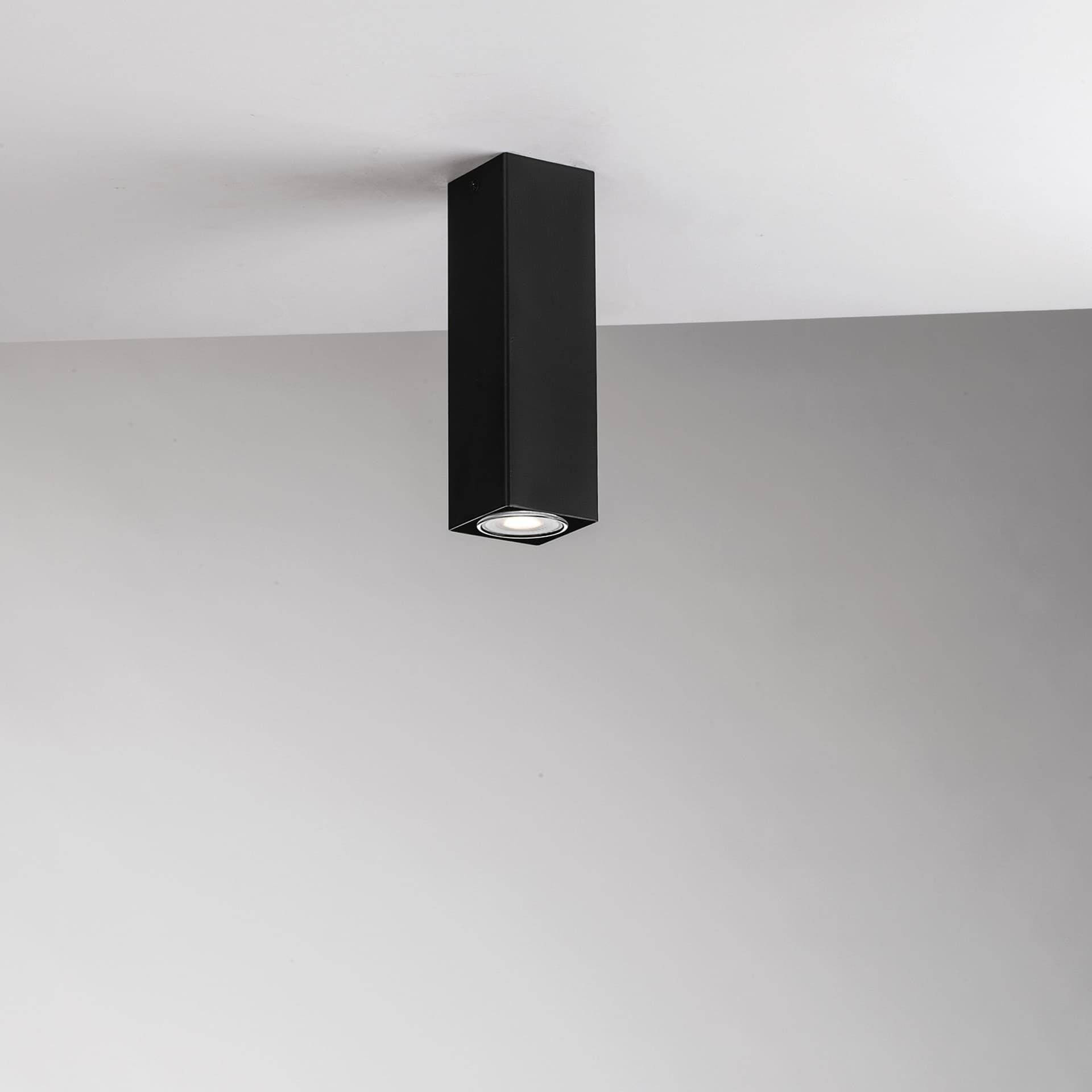 PLAFONIERA FLUKE QUADRATA NERA 1XGU10 6X6X20CM - 2