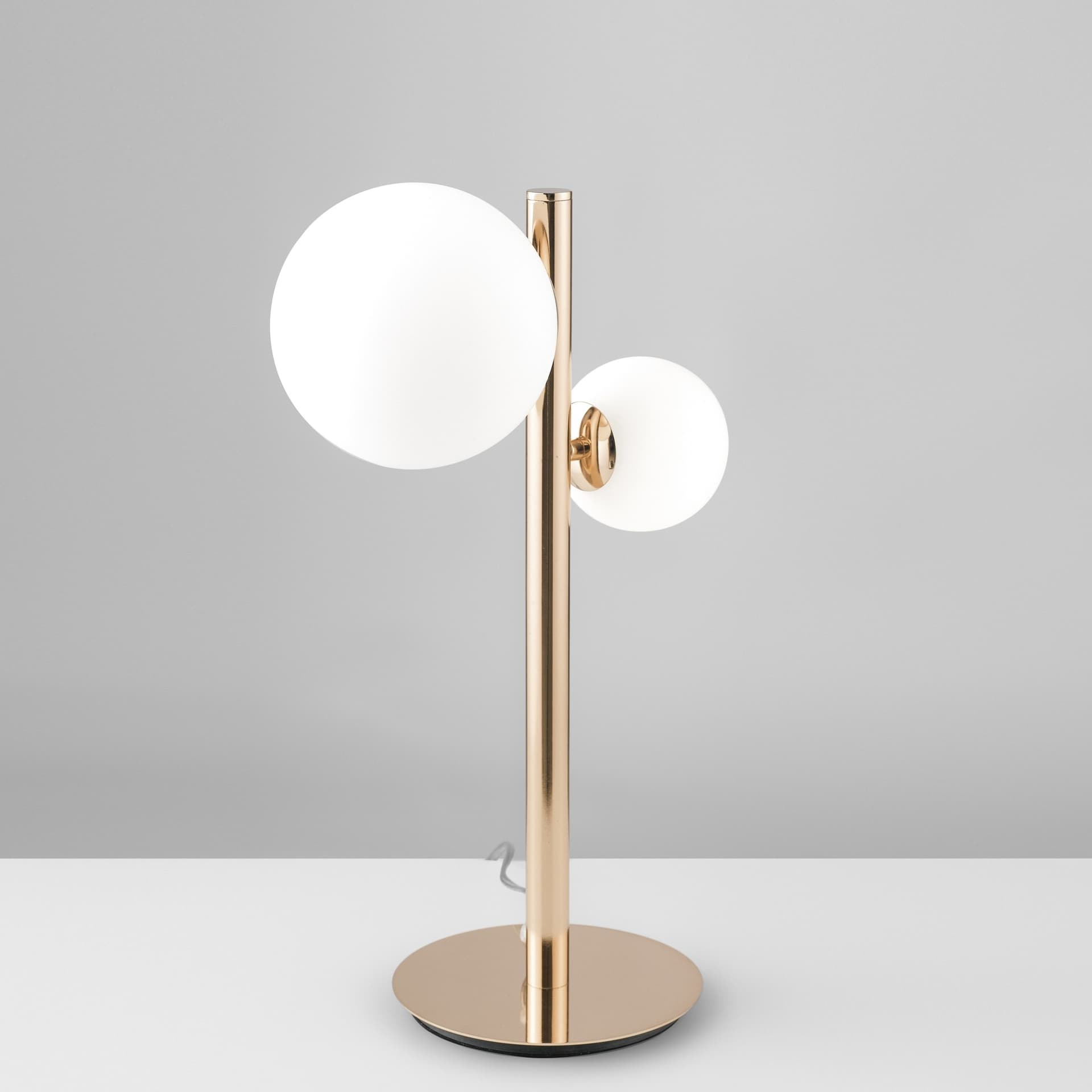LUME HERA ORO 2XG9 31X47CM - 2