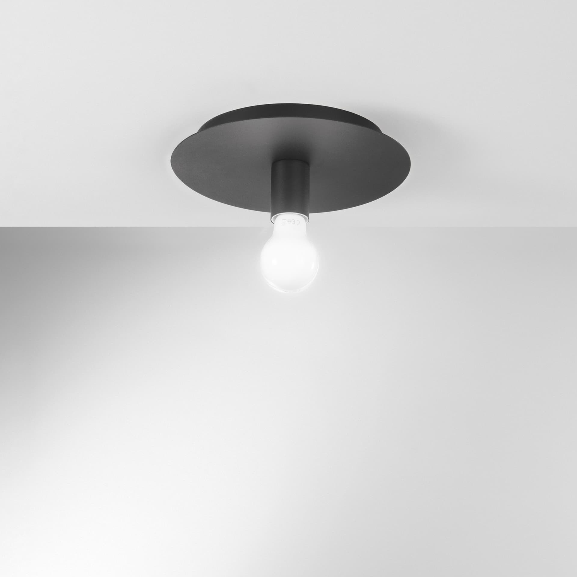 PLAFONIERA STRIKE NERA 1XE27 25X25X86CM - 2