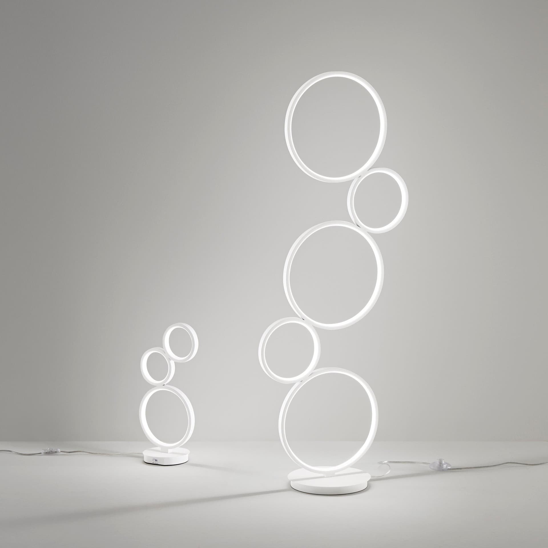 PIANTANA LED FREDY BIANCA 36W 4080LM CCT 46,3X25X117CM - 2