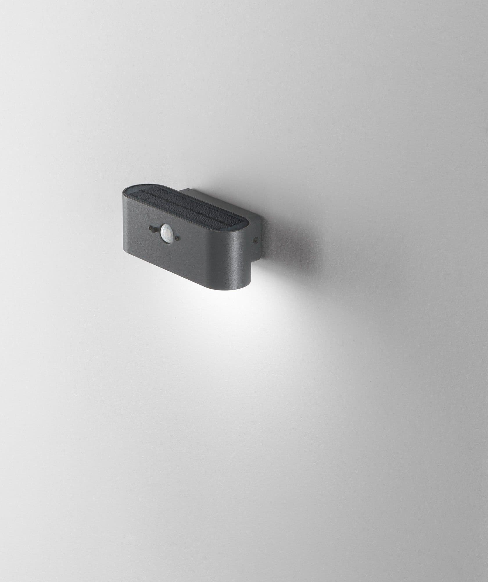 APPLIQUE LED ALBERT ANTRACITE 2,5W 300LM 4000K CON PANNELLO SOLARE E SENSORE IP54 18,1X9,1X6,6CM - 2