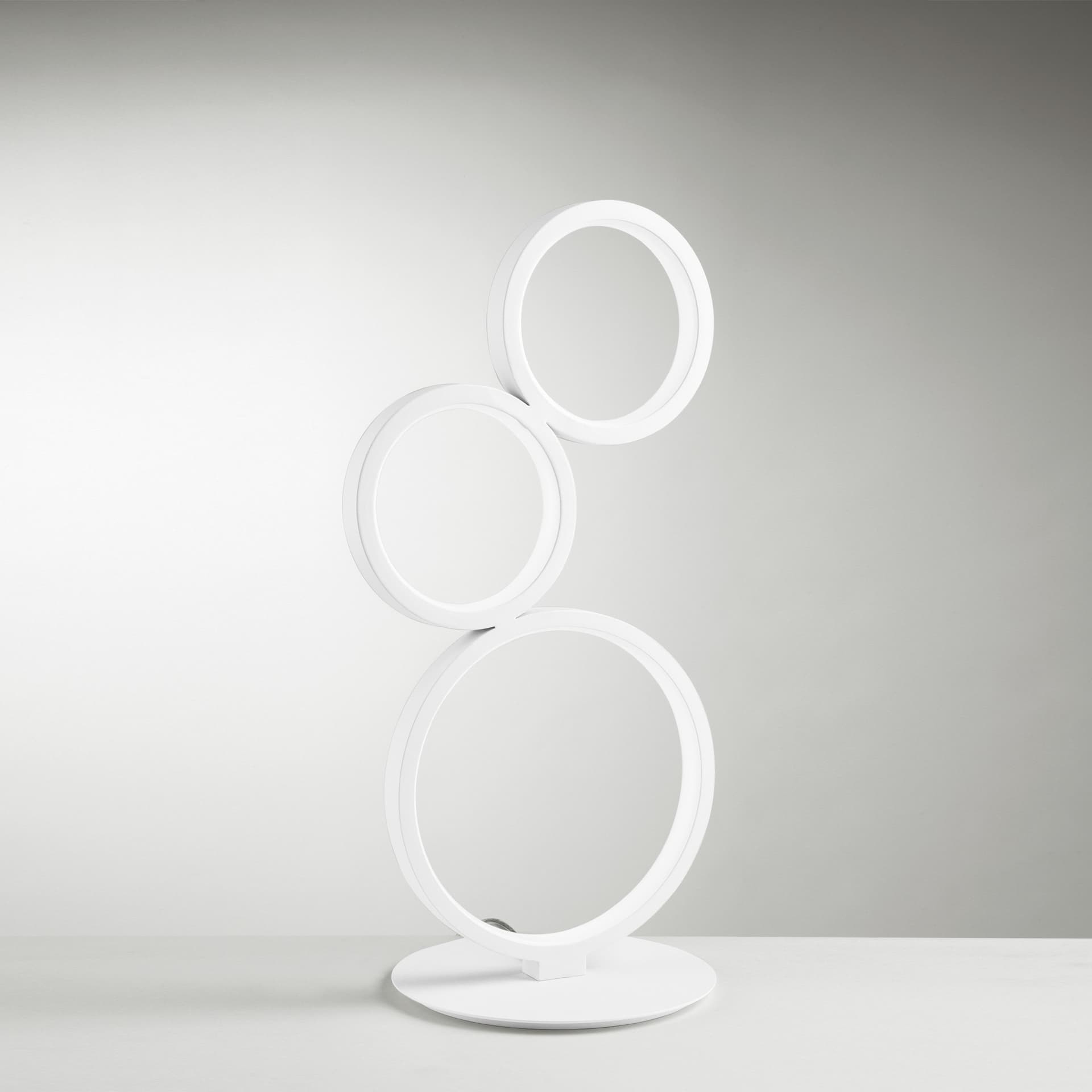 LUME LED FREDY BIANCO 15W 1980LM CCT 15X22X42,7CM - 2