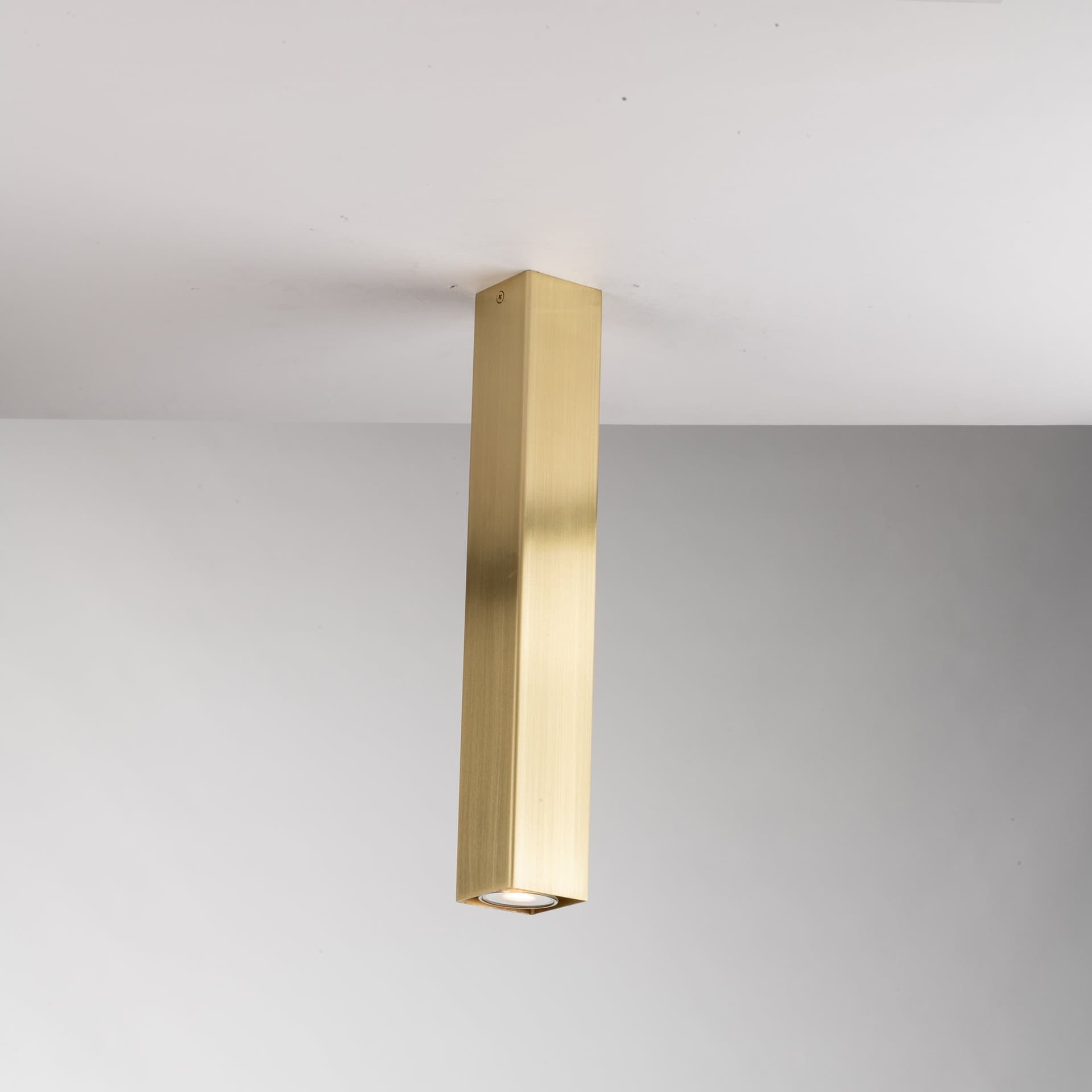PLAFONIERA FLUKE QUADRATA ORO 1XGU10 6X6X40CM - 2