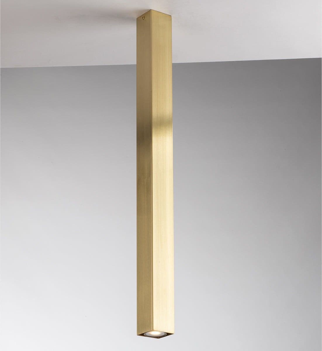PLAFONIERA FLUKE QUADRATA ORO 1XGU10 6X6X75CM - 2