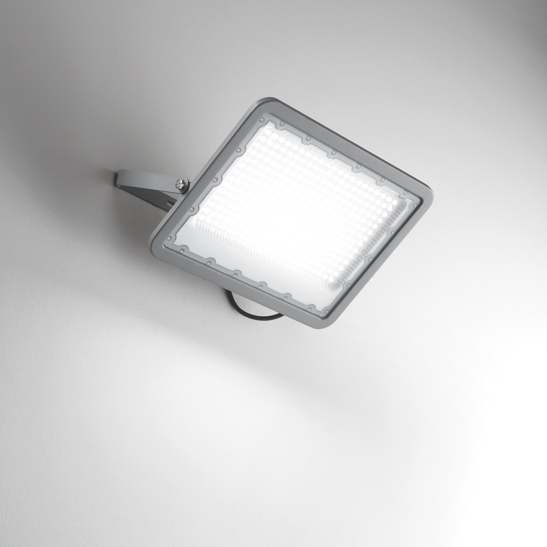 PROIETTORE LED ATHOS GRIGIO 200W 20371LM 4000K IP65 39,33X4,16X27,99CM - 2