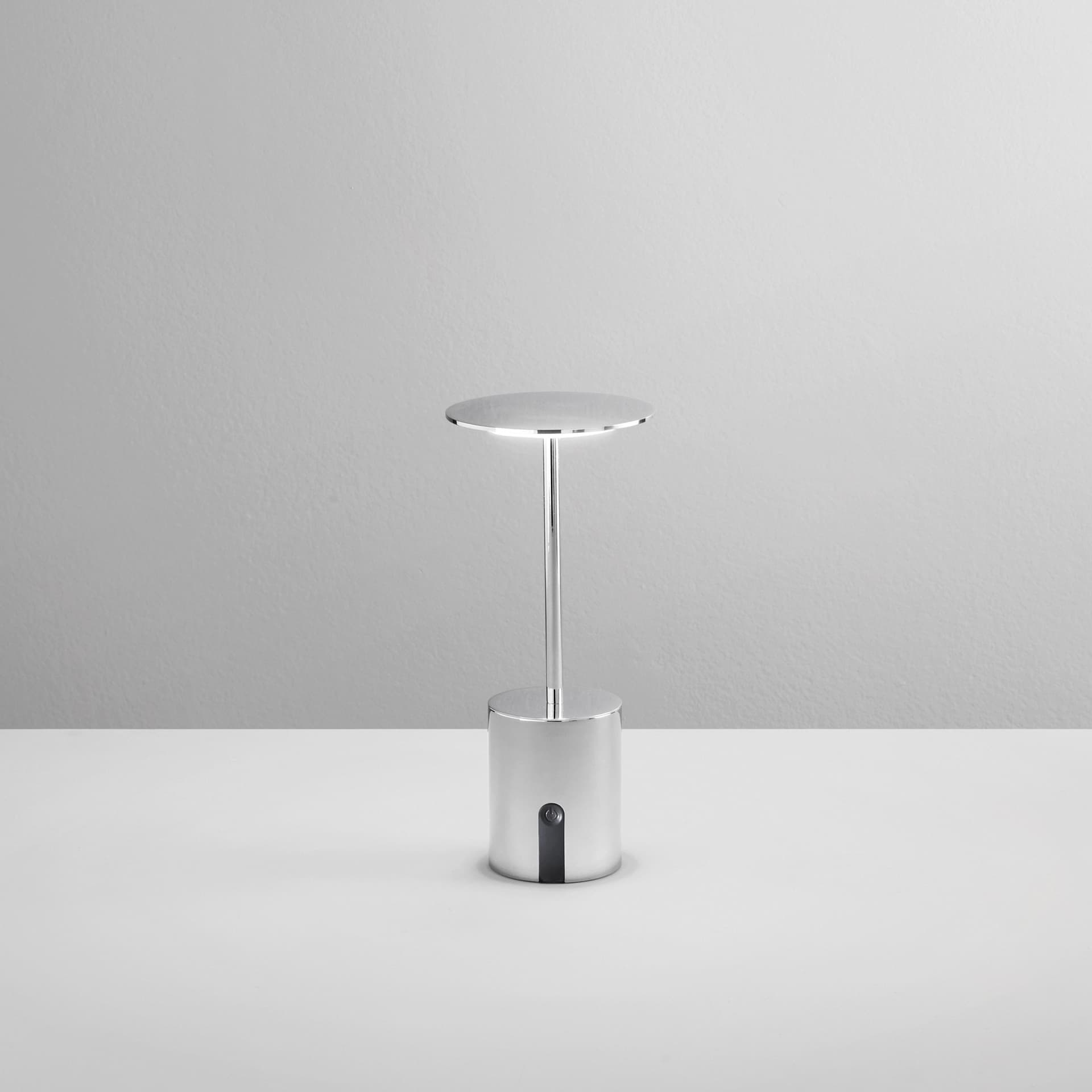 LAMPADA DA TAVOLO RICARICABILE LED LIBERTY CROMO 2W 300LM 3000K DIMM. IP44 10X22CM - 2
